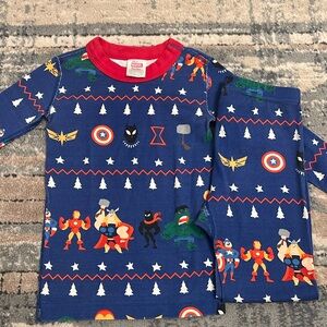 Hanna Andersson Marvel Holiday Christmas Pajama Set 4T